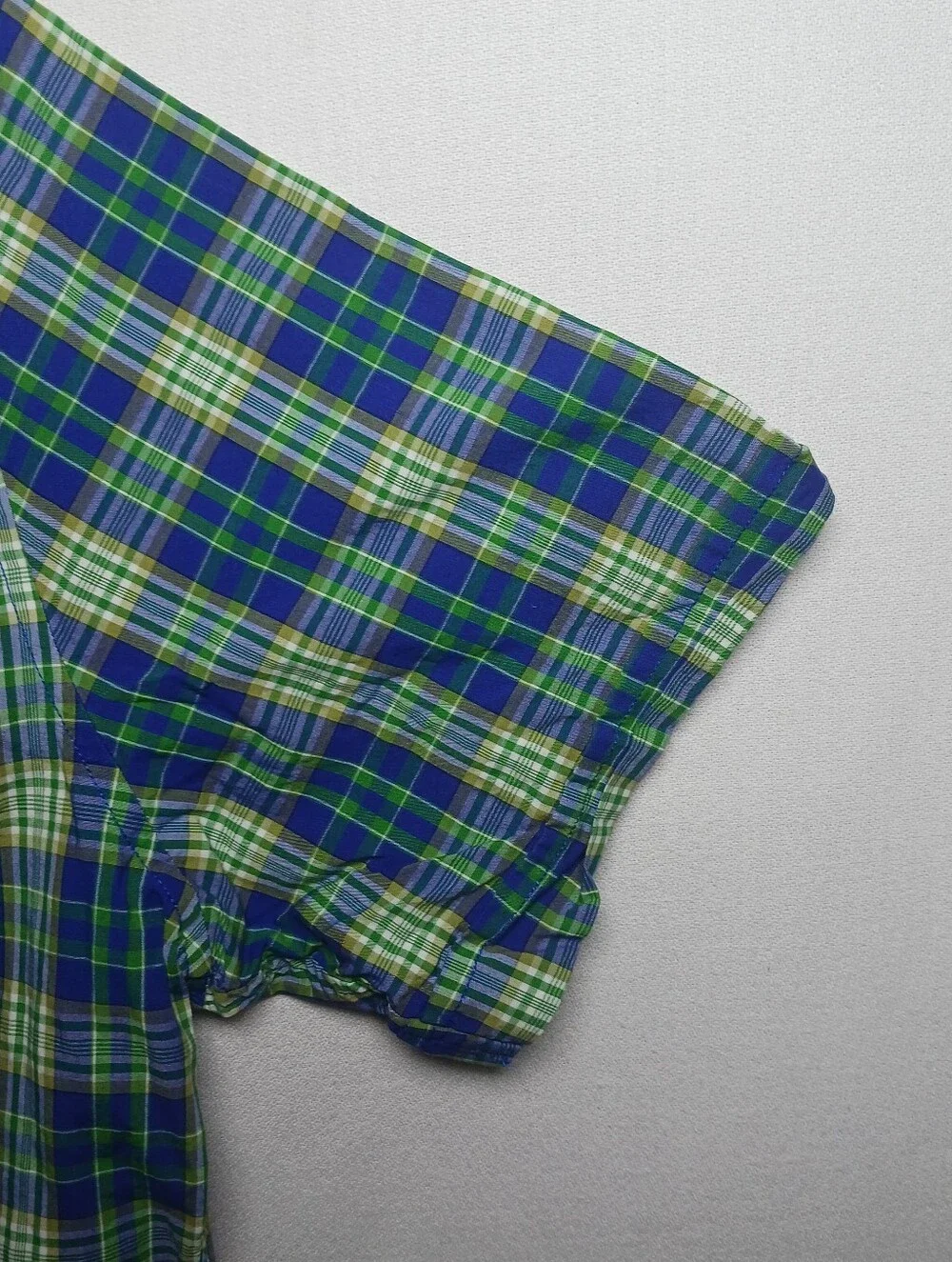 Banana Republic Mens Short Sleeve Button Up Shirt Medium Plaid Blue Green